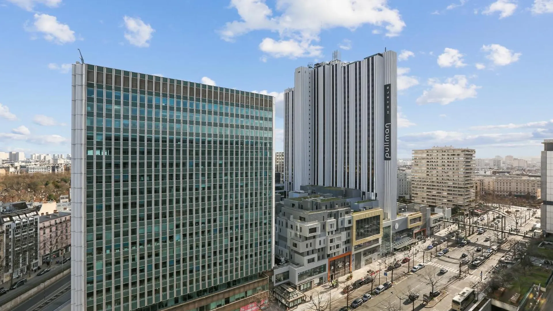 Paris Luxury Apartment 75M2 With Eiffel Tower View, 1 Min Metro, Parking